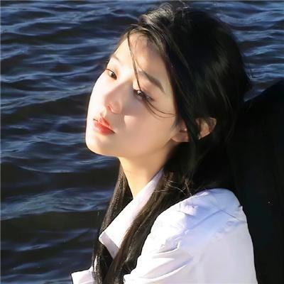 爱君如梦